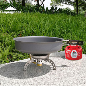 LARGE POT SUPPORTED
With Φ6.61’’/16.8cm pot support, you can use a cooker (about 2.0 L) or a frying pan on this backpacking stove.